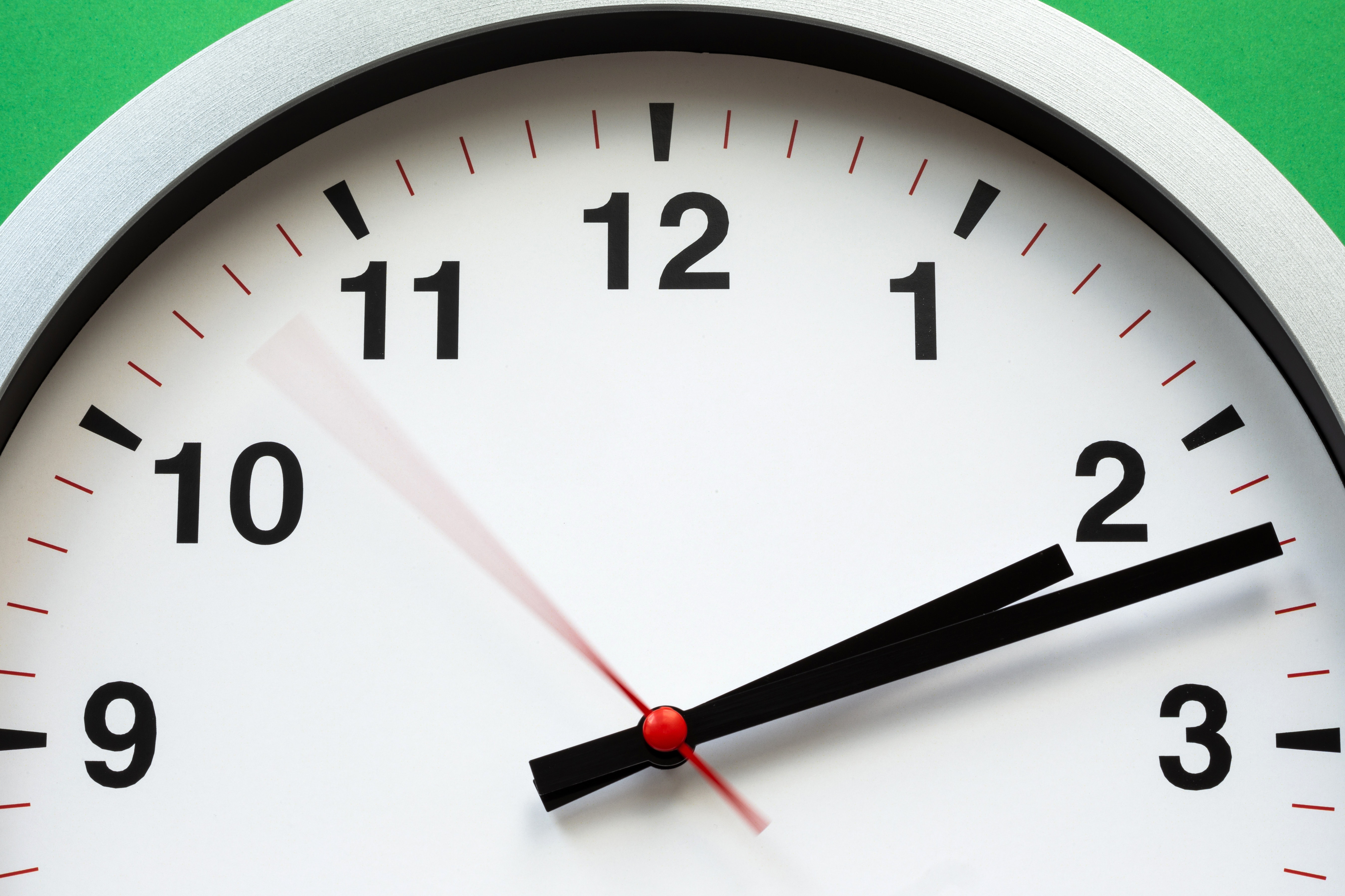 Reloj marcando la hora